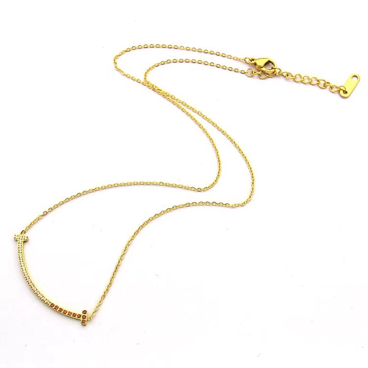 TN016 Women's smiley face stainless steel necklace jewelry