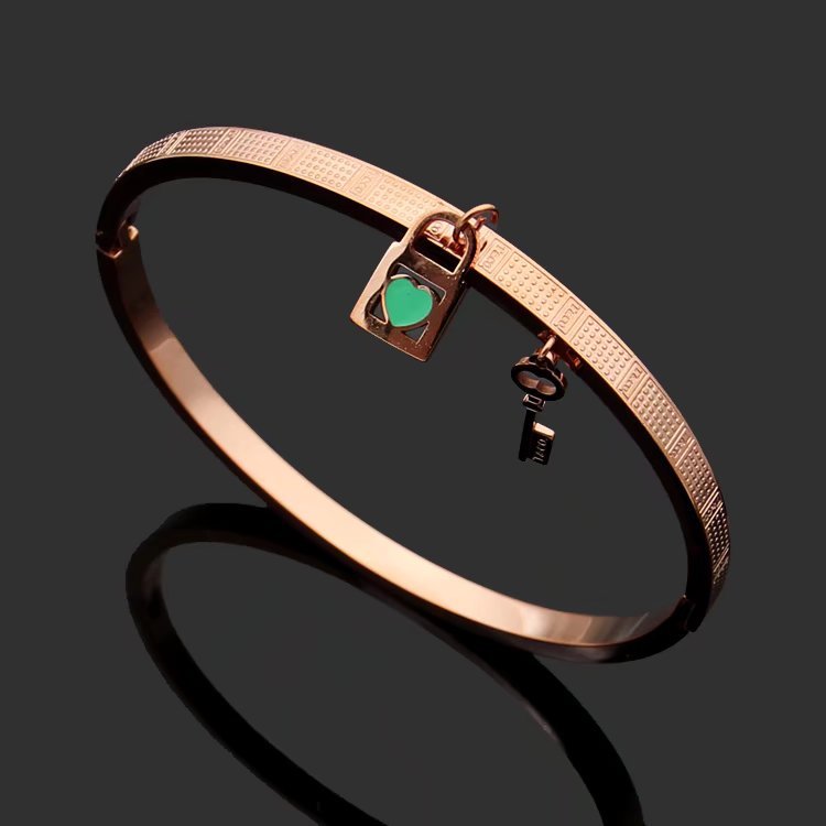 TB07 Lock Key Heart Oil Drop Bracelet Jewelry