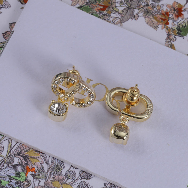 DIE36 Woman fashion alloy earrings Jewelry