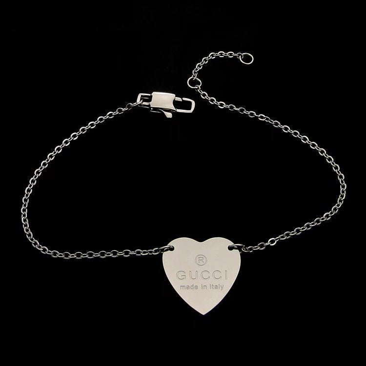 GB011 Gold plated peach heart bracelet jewelry