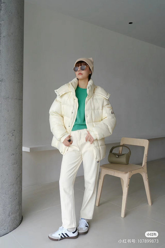 025016 Men's and women's down jackets