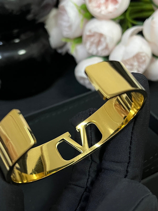 S382 Fashion bracelet jewelry