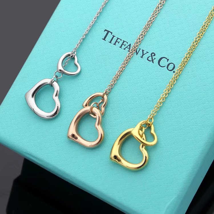 TN026 Women's heart-shaped stainless steel necklace jewelry
