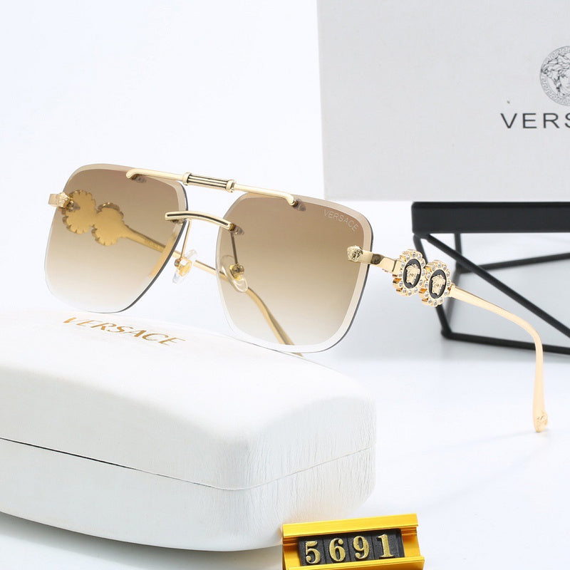 5691 Sunglasses with box
