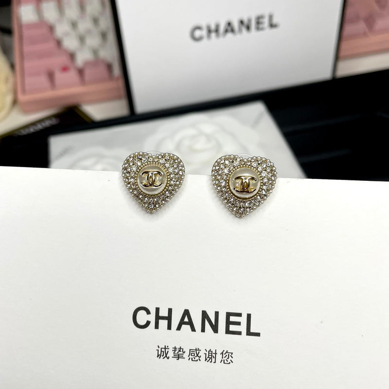 CHE63 Double C full drill double heart stud earrings Jewelry