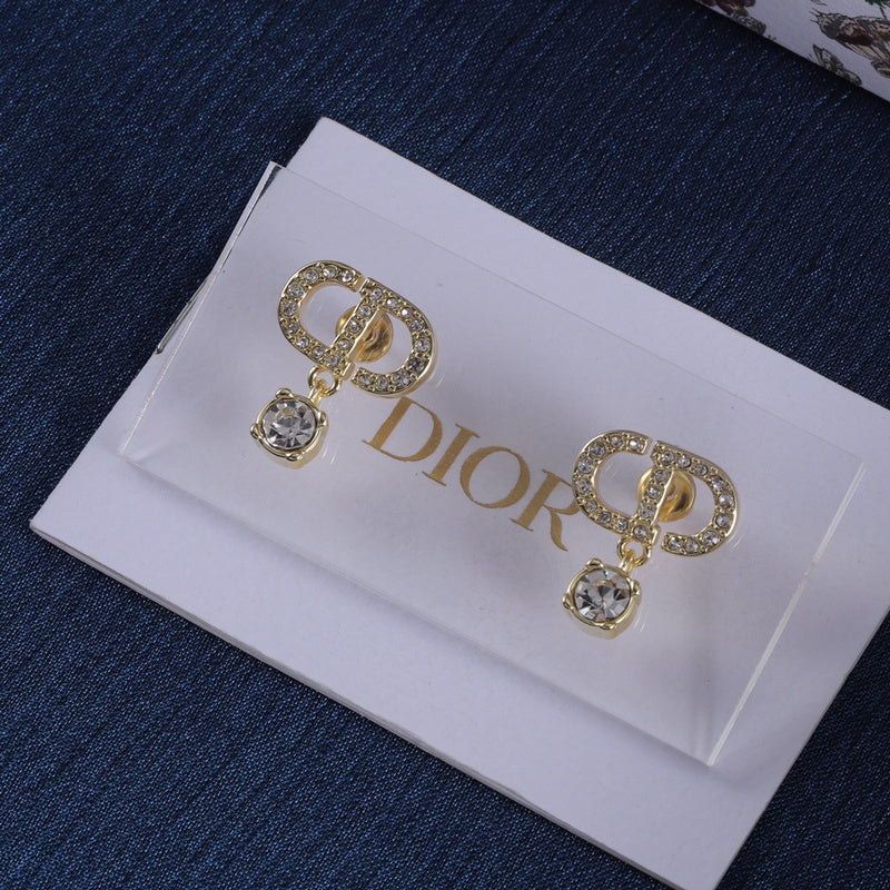 DIE36 Woman fashion alloy earrings Jewelry