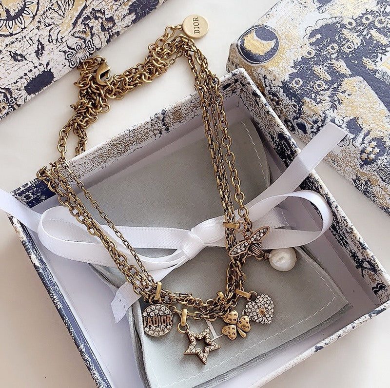 DIN22 Classic ladies love star clover necklace Jewelry