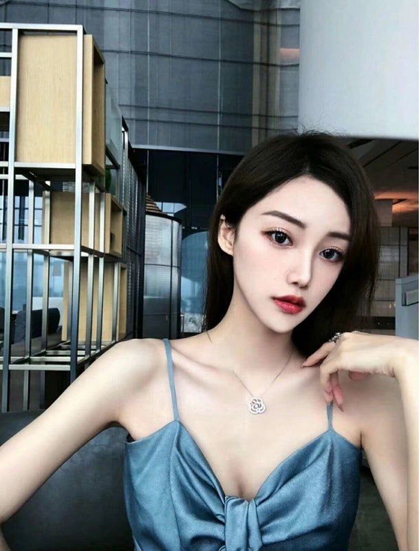 CHN82 Hollow full diamond camellia necklace Jewelry