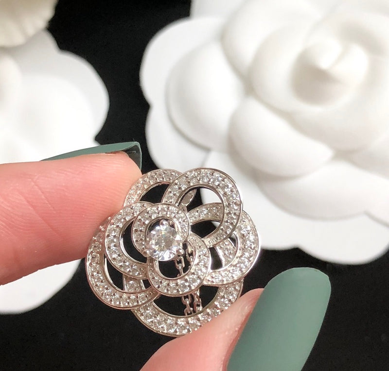 CHN82 Hollow full diamond camellia necklace Jewelry