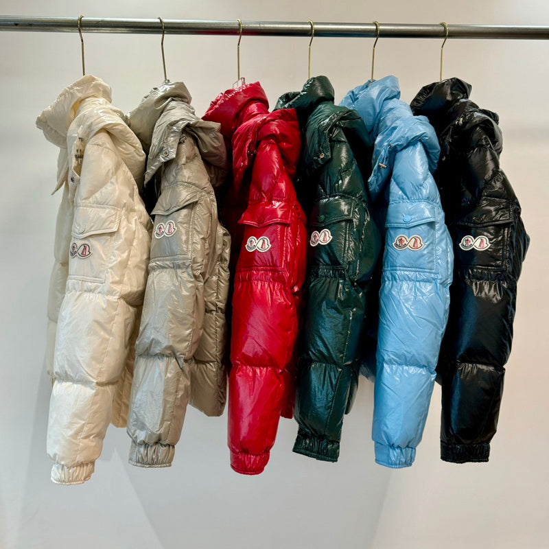 025016 Men's and women's down jackets