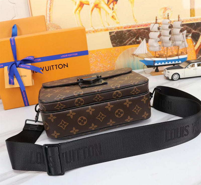 GLP066 High quality leather bag men bag 22 x 18 x 8CM