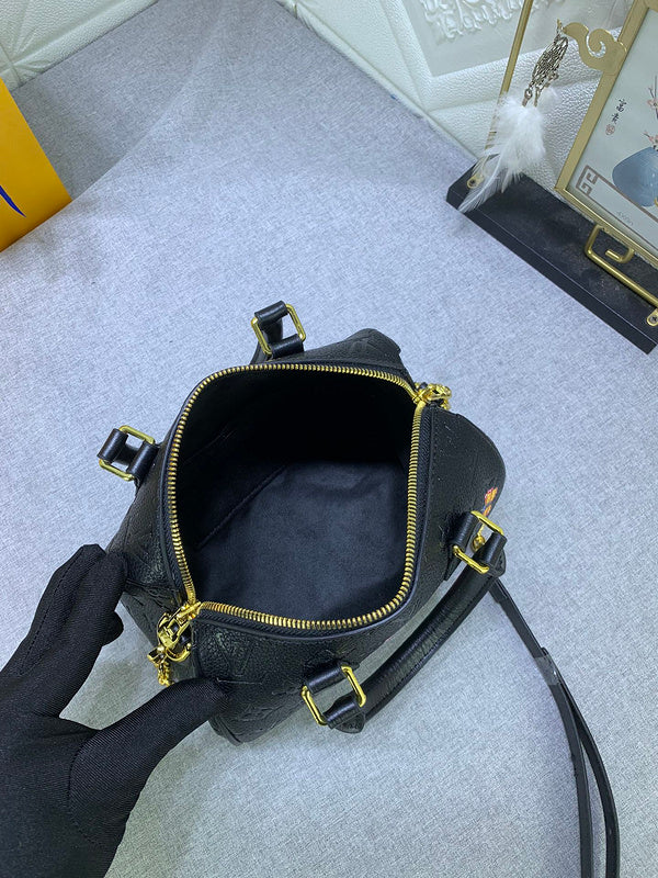 GLP063 Bag 20.5x13.5x12CM Leather High Quality Hand bag