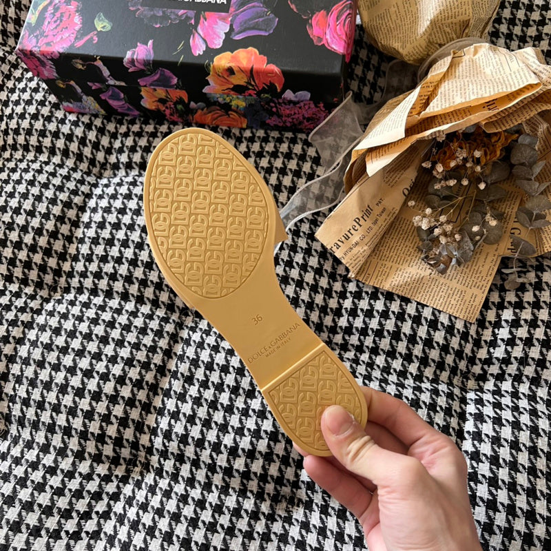 MJDG1 shoes women 36-41 slippers with all packaging