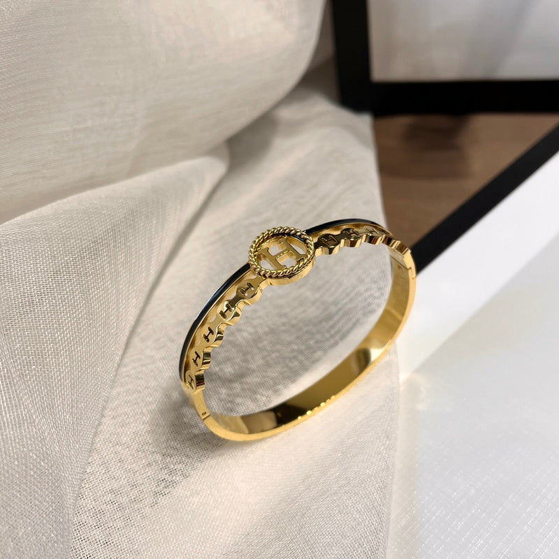 HS294 Fashion Stainless Steel Women Bracelet Jewelry