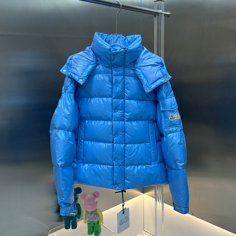 025016 Men's and women's down jackets