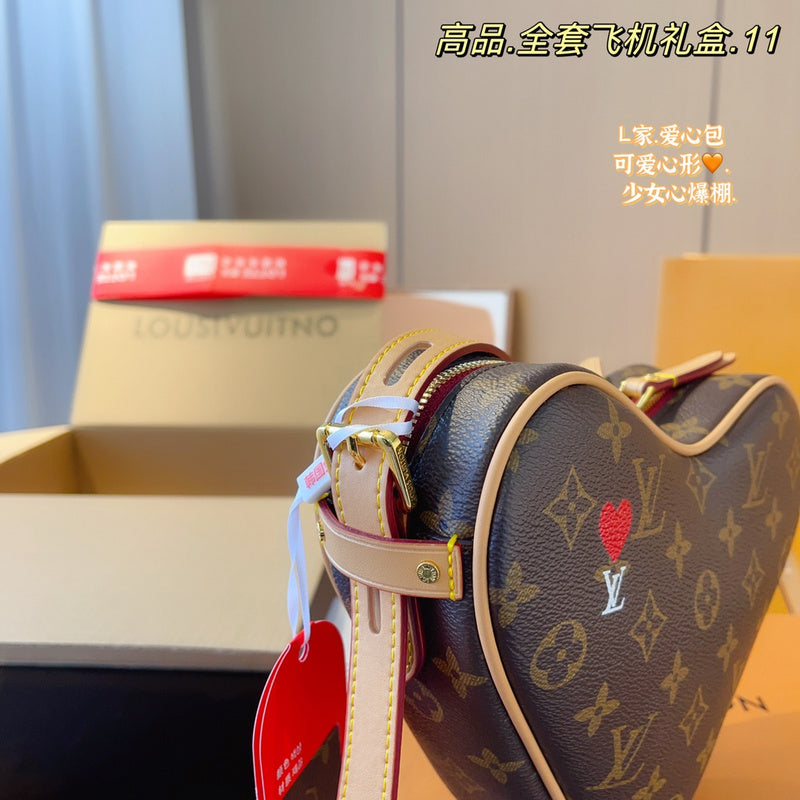 MLP0 Leather Bag 22-6-18CM With box