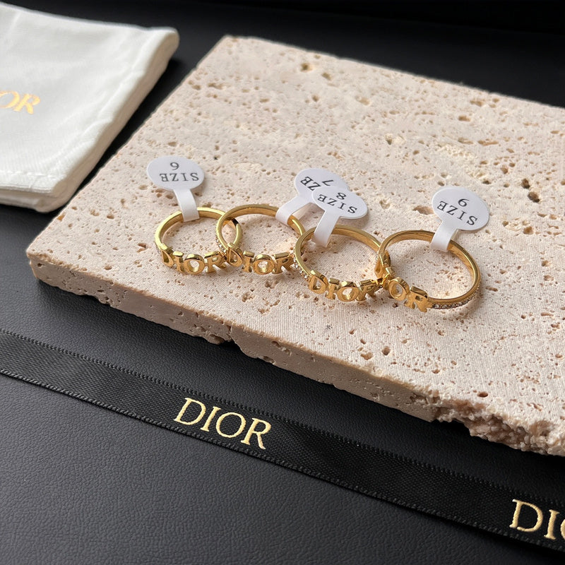 J085 Diamond ring Jewelry