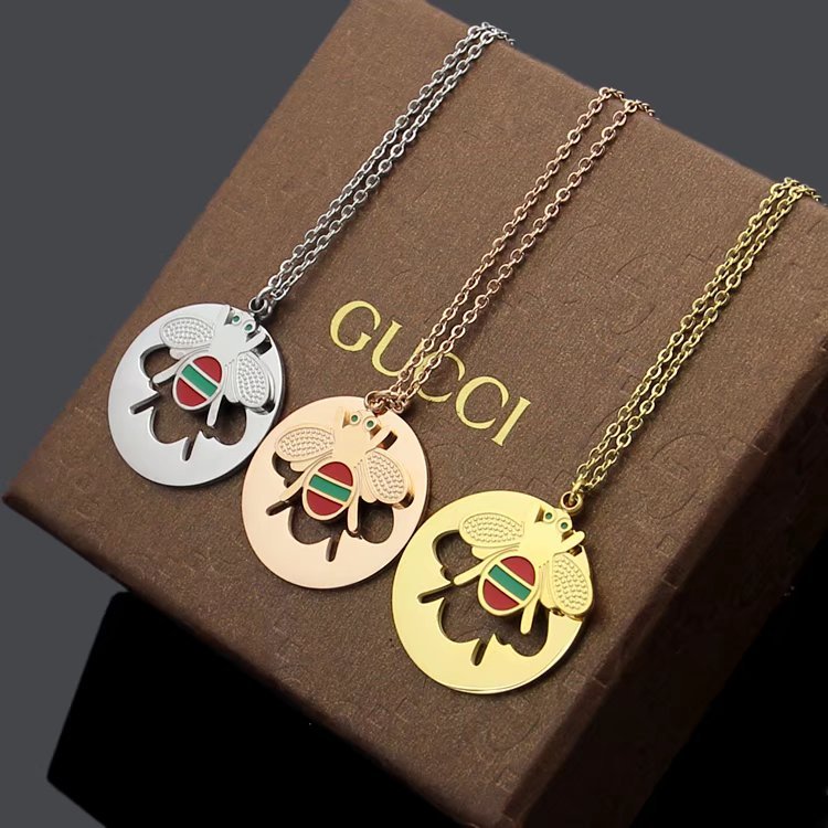 GN05 Round Bee Pendant Necklace Jewelry