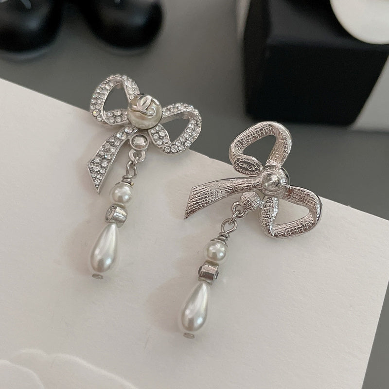 CE2 Fragrant butterfly hanging pearl drop earrings Jewelry
