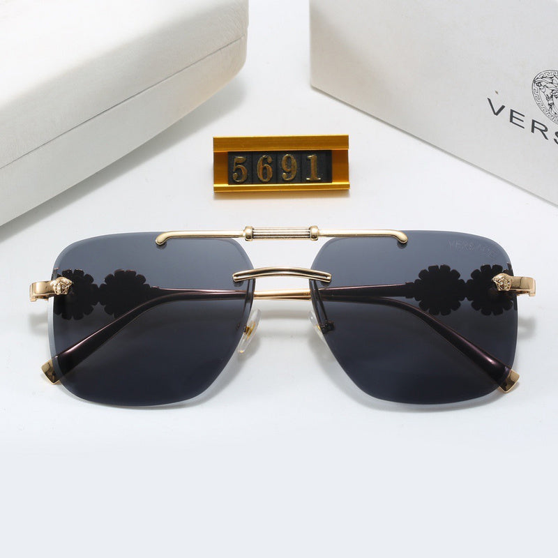5691 Sunglasses with box