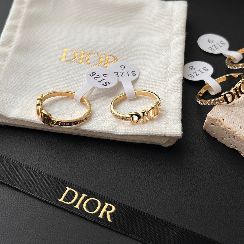 J085 Diamond ring Jewelry