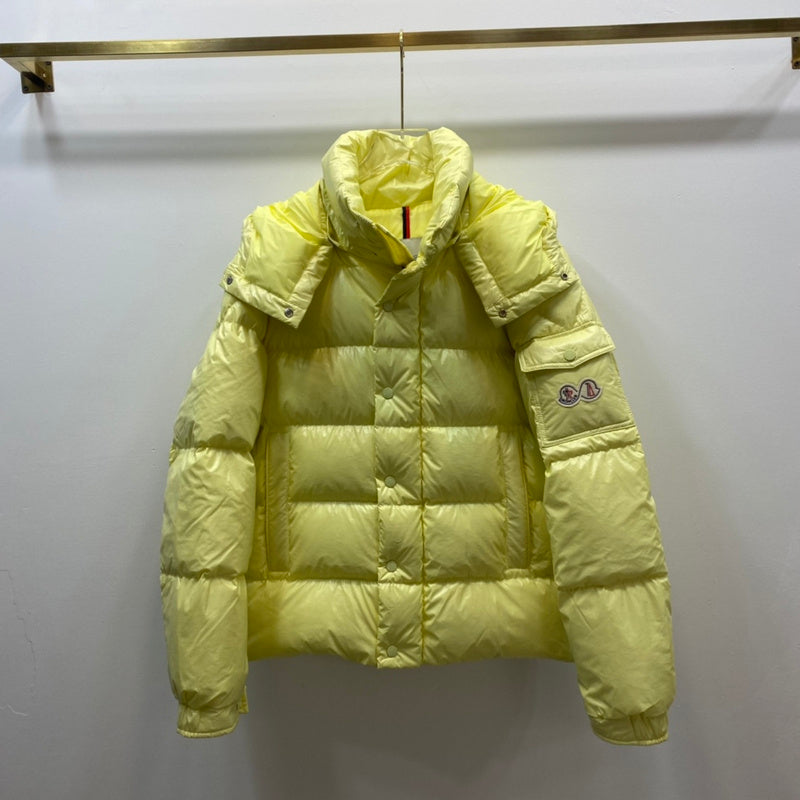 025016 Men's and women's down jackets