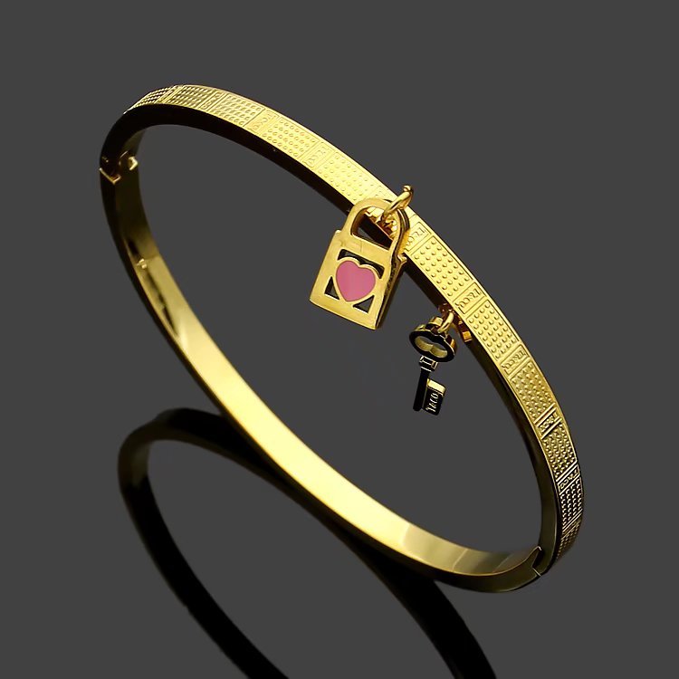 TB07 Lock Key Heart Oil Drop Bracelet Jewelry