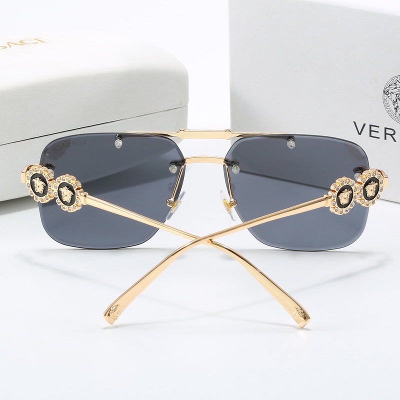 5691 Sunglasses with box