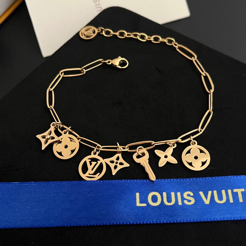 L162 Square flower round flower key bracelet and necklace jewelry