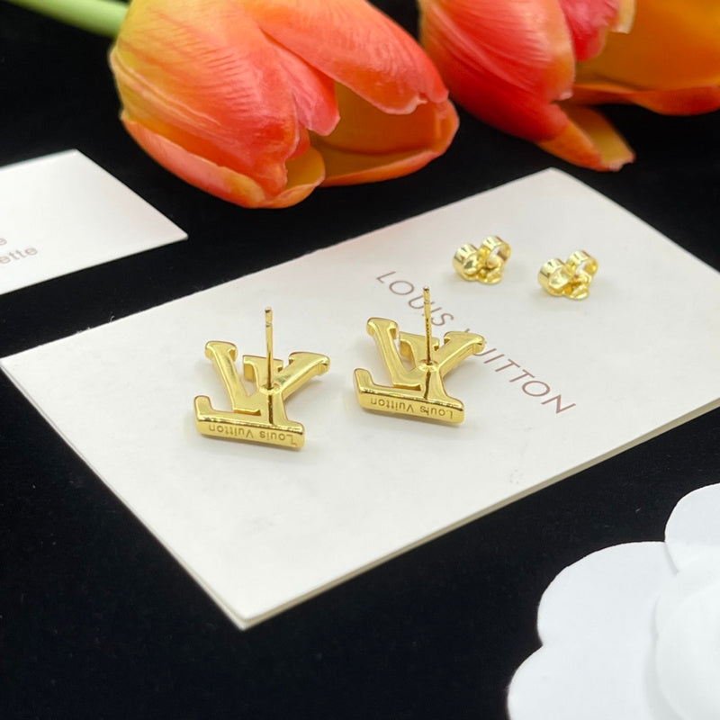 LE1 Fashion New Style Earring Jewelry