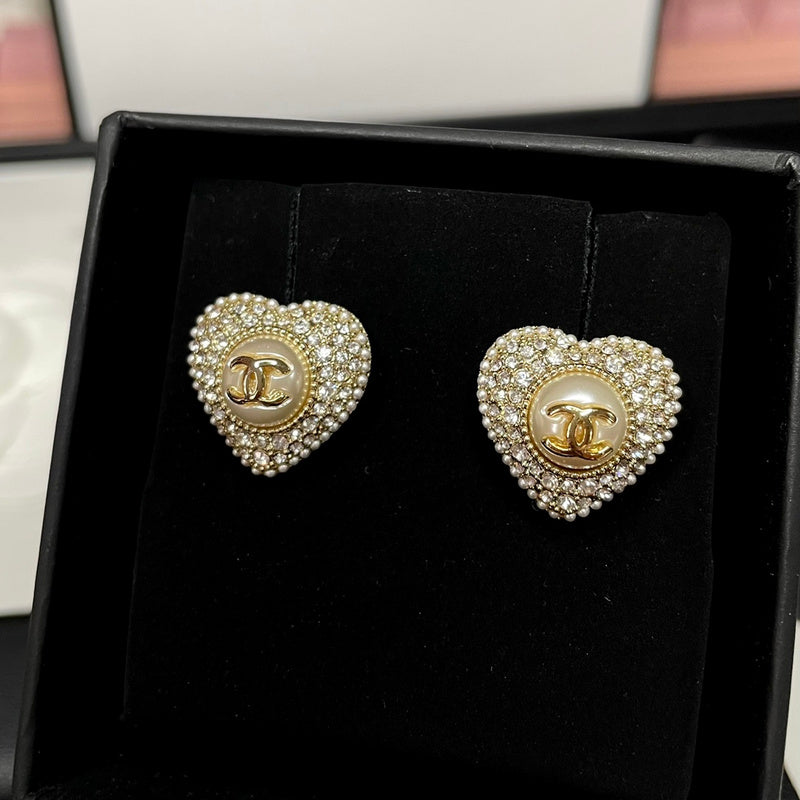 CHE63 Double C full drill double heart stud earrings Jewelry