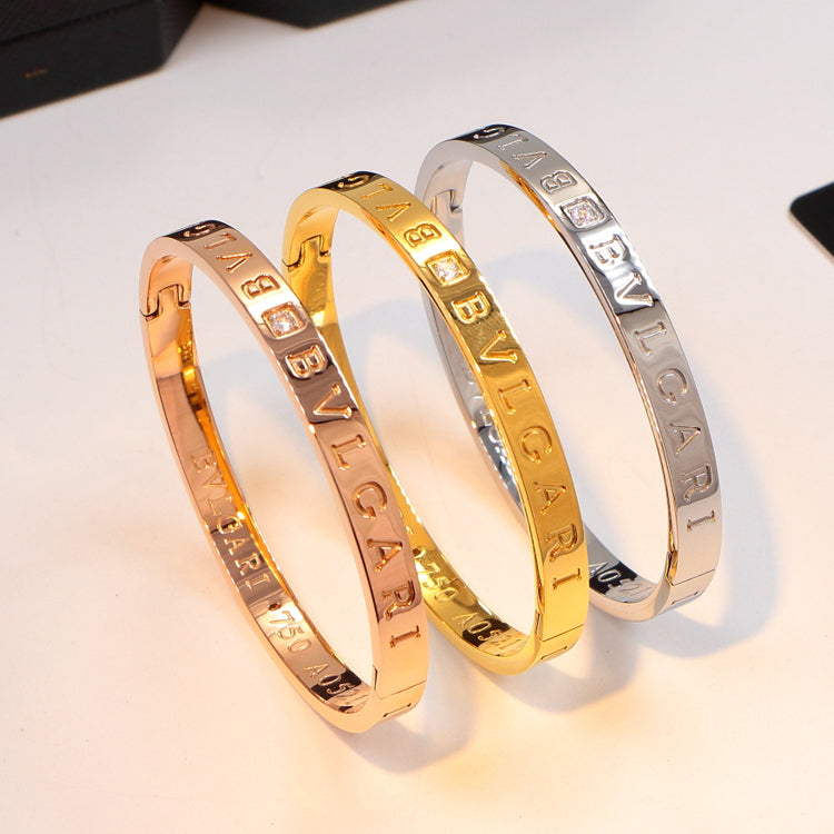 BVB4 316L steel and crystal with 18K gold plated Jewelry