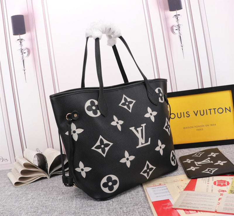 GLP058 Bag 31×28×14CM Leather High Quality