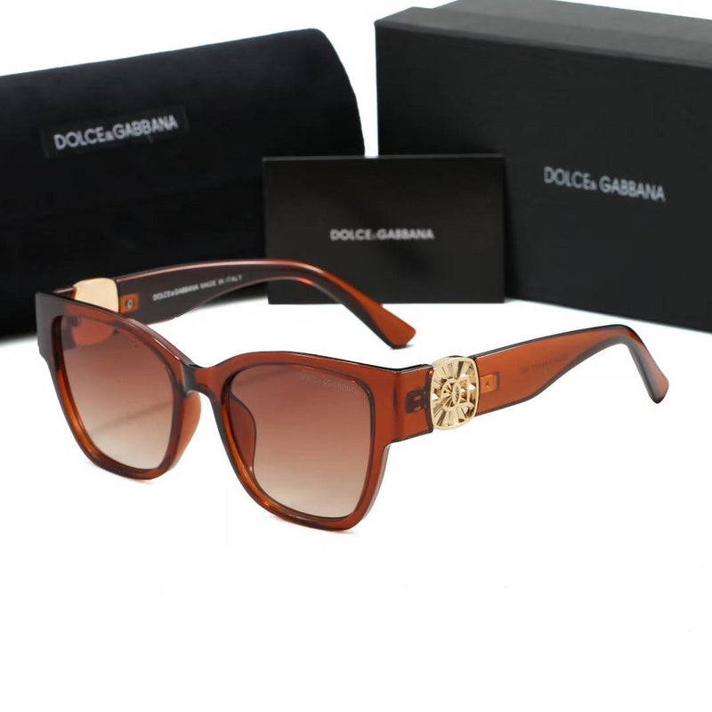 4470  Sunglasses with box