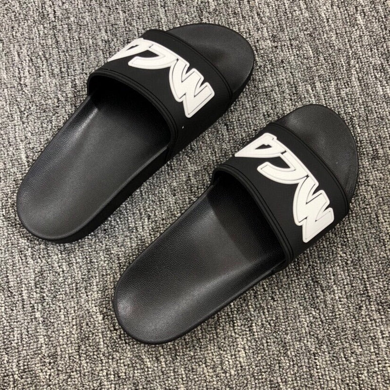 YKS1 Men's and Women's Slippers Shoes High Quality with Box Size 36-45
