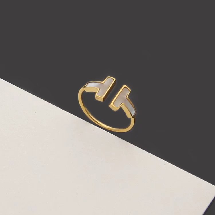 TJ01  Double T Shell Ring Jewelry