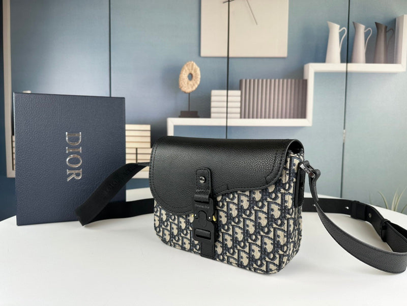XDP05 Shoulder leather bag 23-18-6CM High quality with box