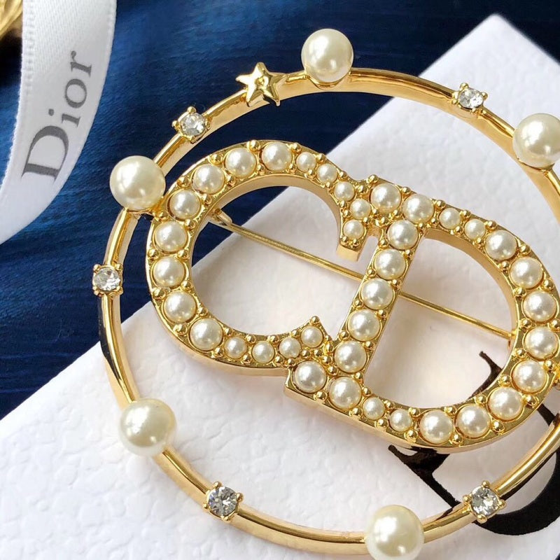 DX10  women brooch gold-plated jewelry