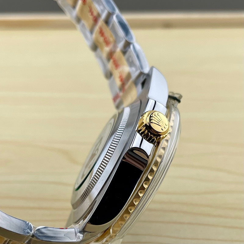 RW72  Men's mechanical watch with 316L steel case 40MM