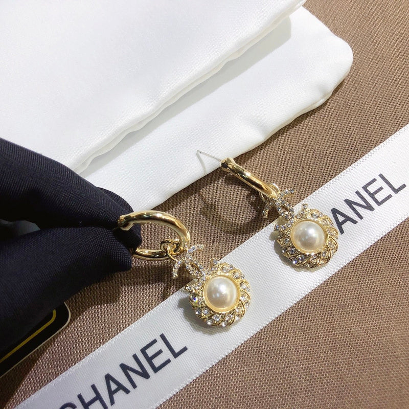 A644   Women's pearl hook earrings jewelry